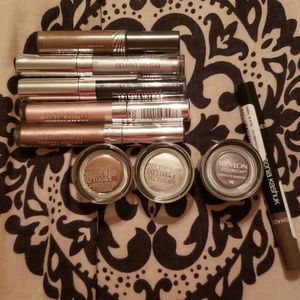 Cream eyeshadows